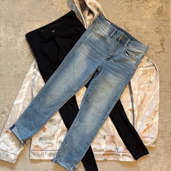 Closet Refresh - 6 Piece Multi-Brand Bundle - Mixed Size Clothing Lot Capsule - Picture 4 of 16